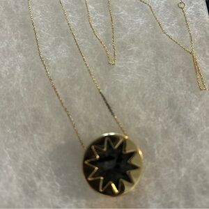 House of Harlow medium size necklace pendant black Leather Starburst